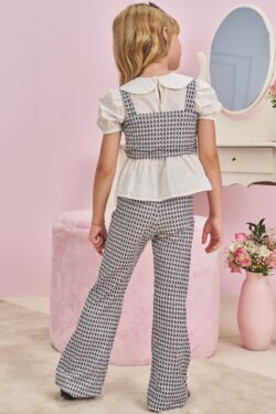 Alternative view of Conjunto blanco y negro